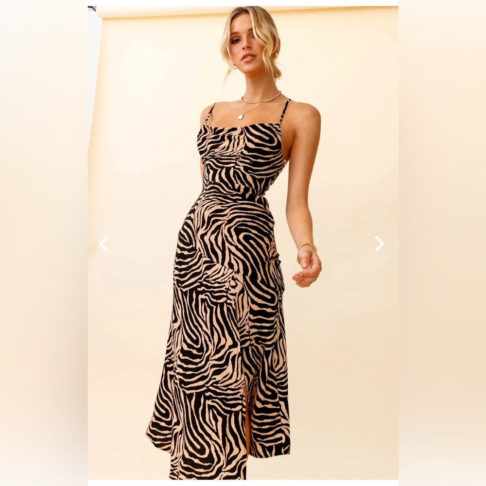 Selfie Leslie Beige and Black Zebra-Print Midi Dress - Picture 3 of 7